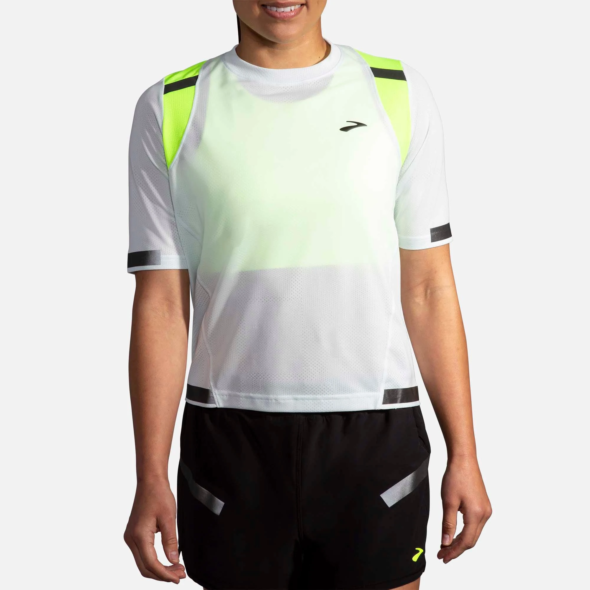 Brooks | Women's Carbonite Short Sleeve - Image 5