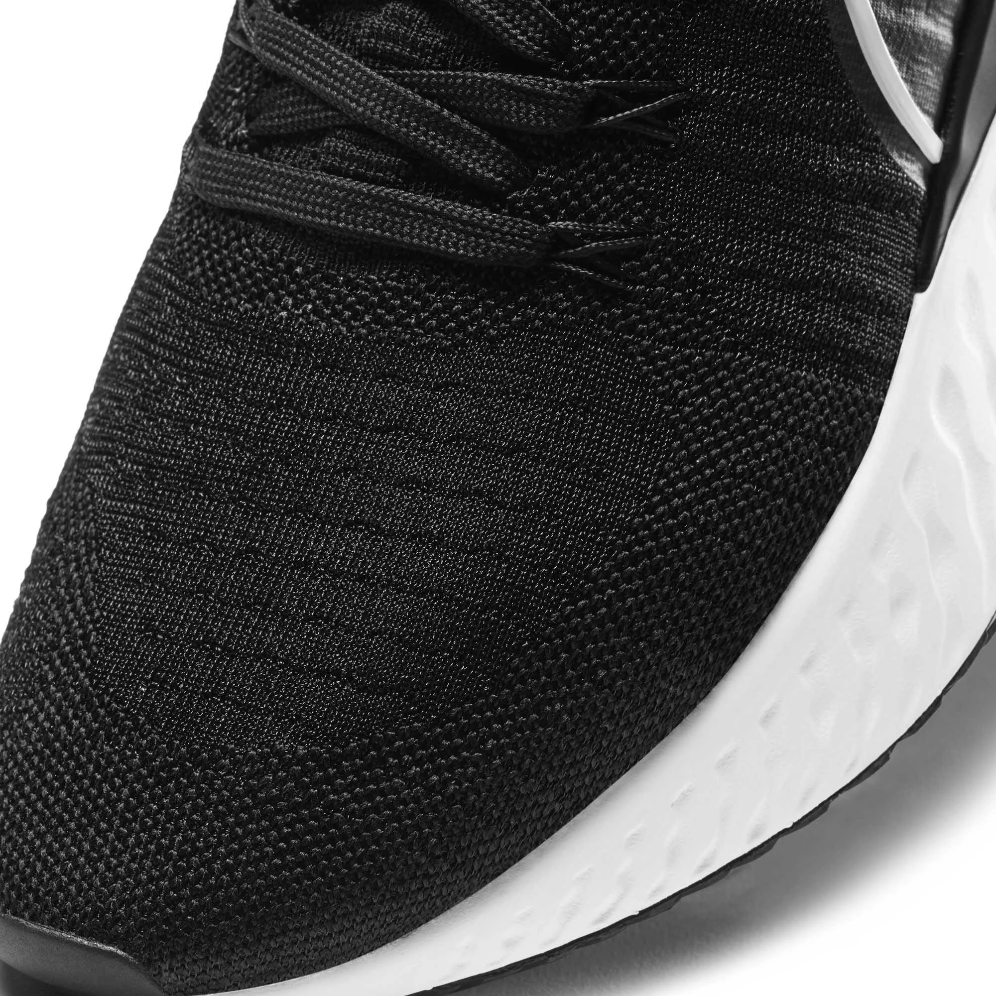 Nike | Men's React Infinity Run Flyknit 2 Running Shoes - Image 10