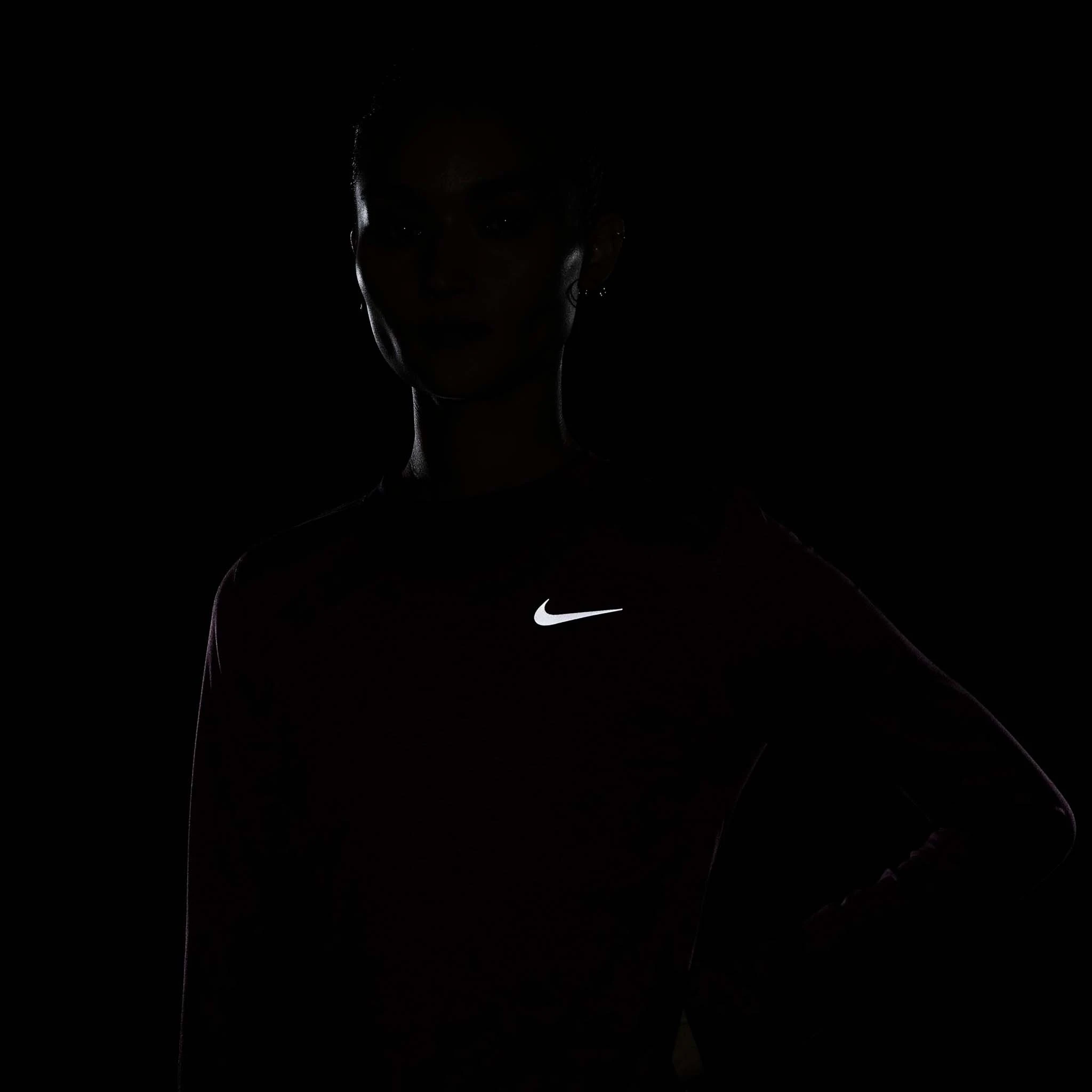 Nike | Women's DF Element Crew - Image 6