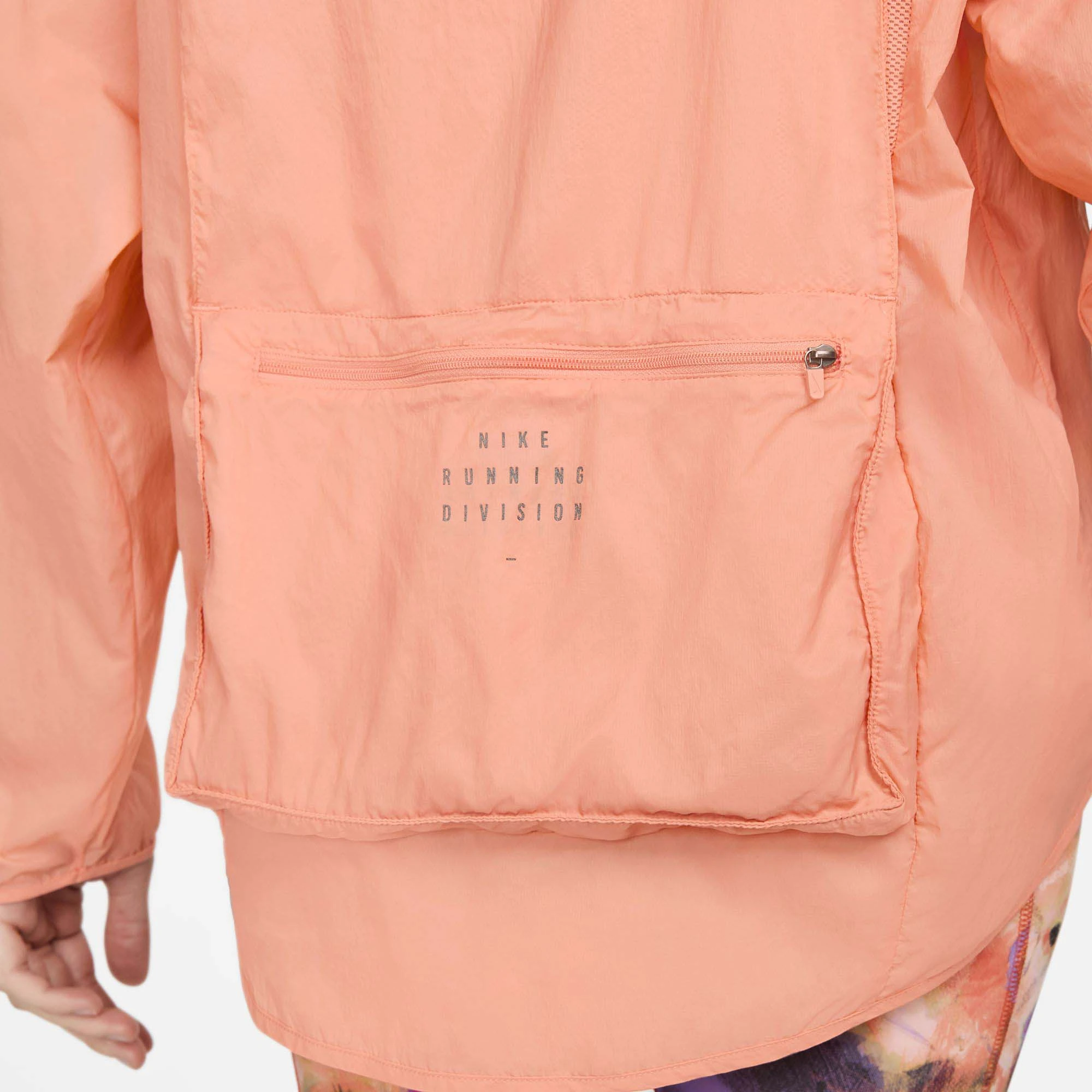 Nike | Women's Run DVN PKBL Jacket - Image 7